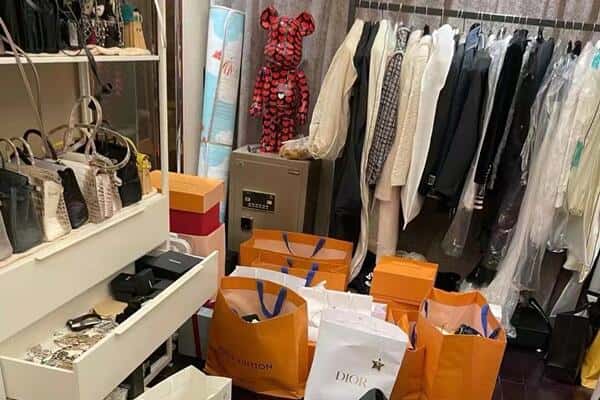 武昌区回收一线品牌衣服